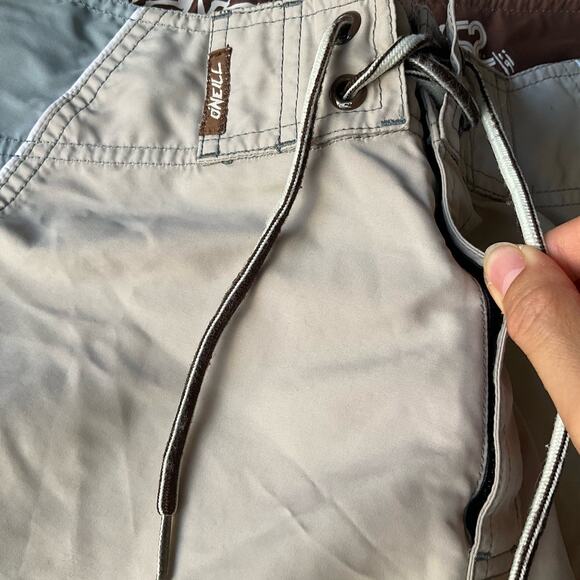 O’Neill Men’s Swimming Trunks size 34, Beige & Gray, Zipped Hidden Pocket - Picture 7 of 10